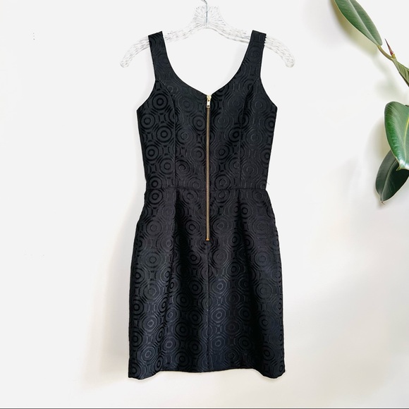 Amanda Uprichard Jacquard Textured Circle Print Dress - Picture 2 of 4